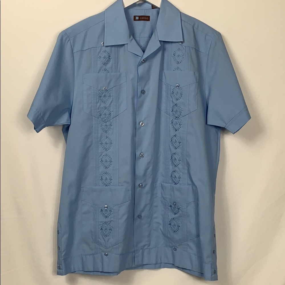 Centro blue short sleeved button down shirt Sm.